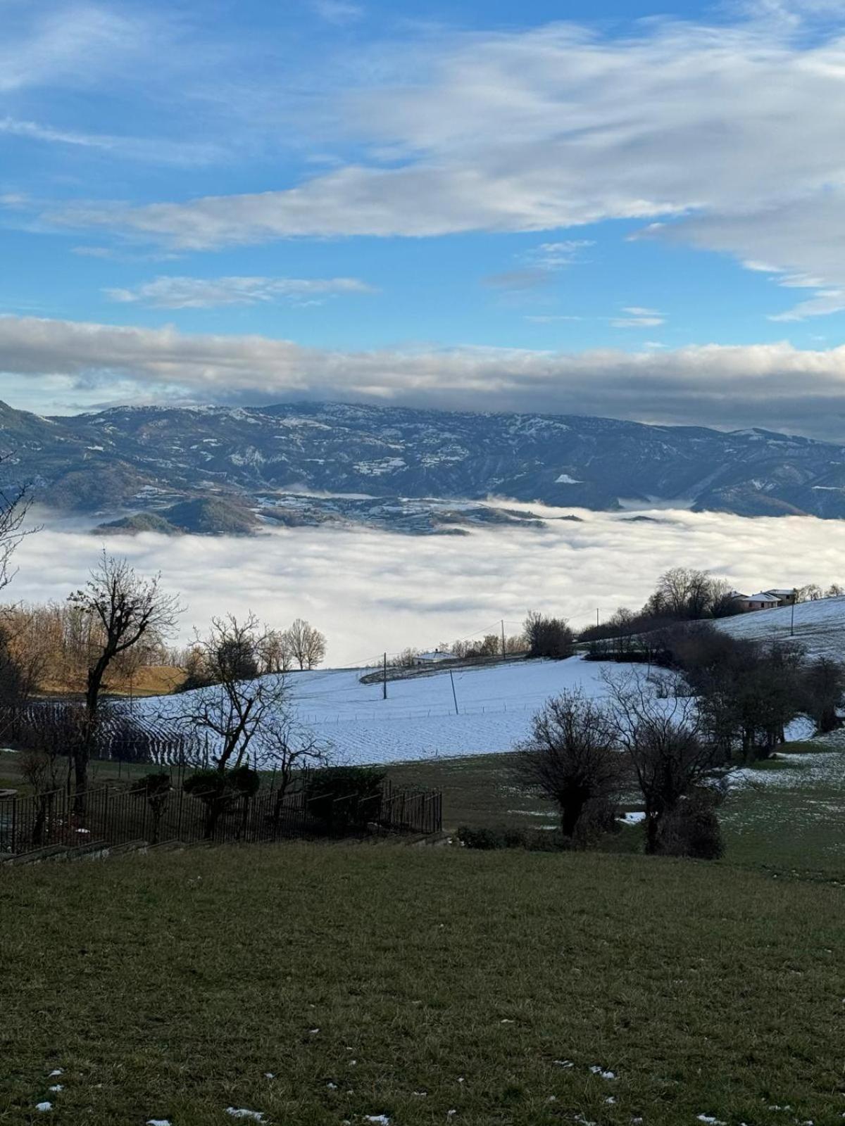Casa Del Giglio A Cadelmonte Villa Valle  Eksteriør bilde